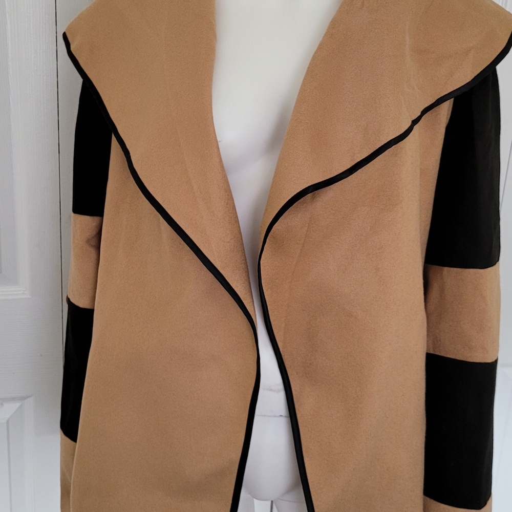 Beautiful Sweater jacket